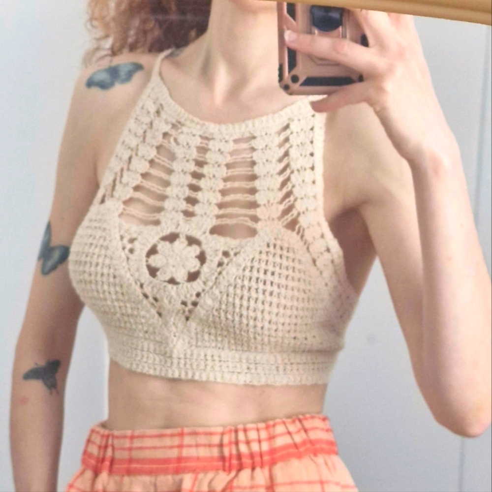 Zara Cream Cut Out Crop Tank Top
